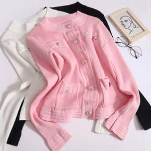 Elegant Ribbed Cardigan with Pearl Buttons